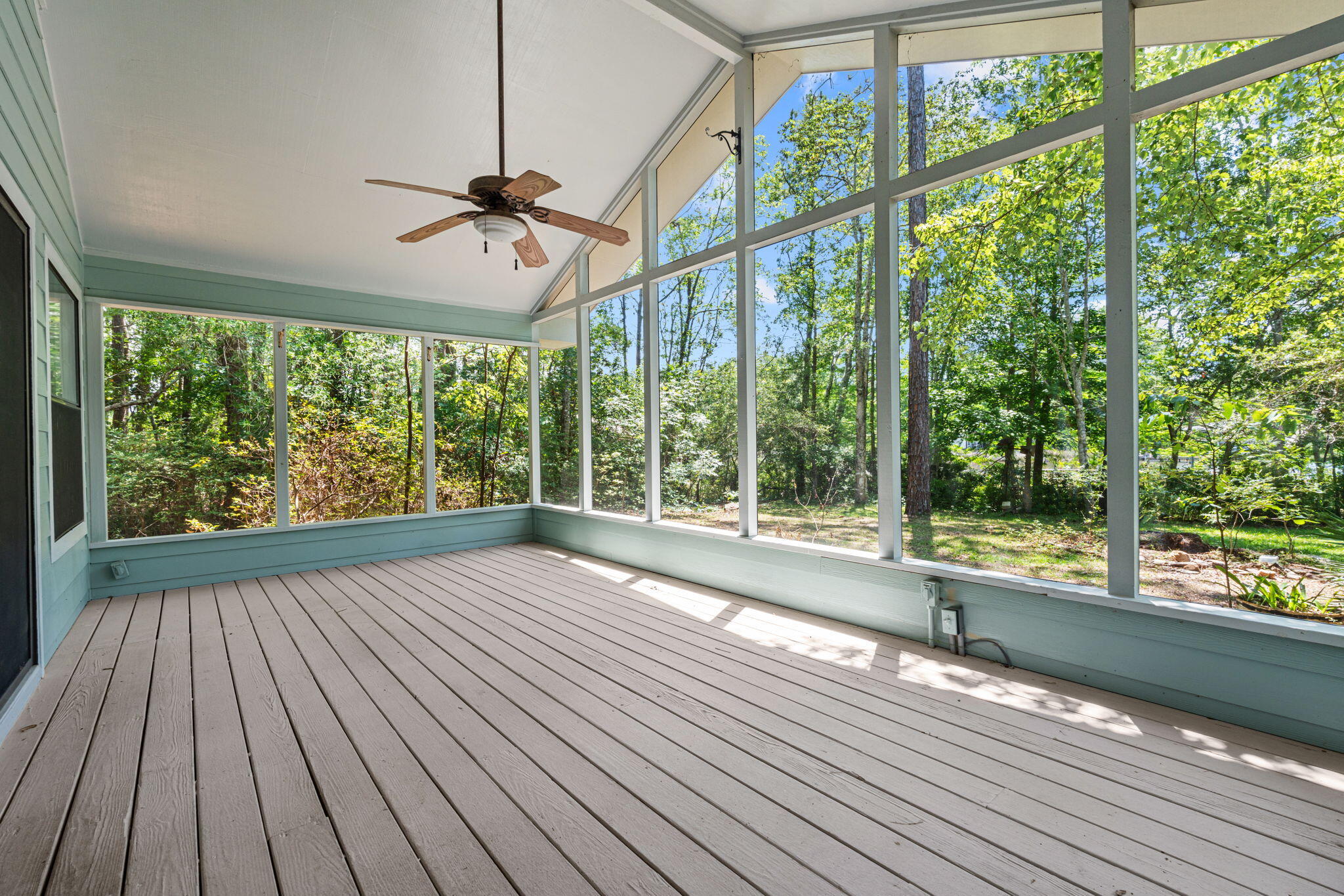 722 Mallet Bayou Road Freeport, FL 32439 - Photo 29 of 47 29-web-or-mls-722 Mallet-29