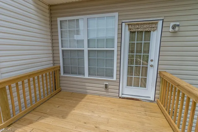 $279,900 | 3934 Tarrant Trace Circle, High Point, NC 27265