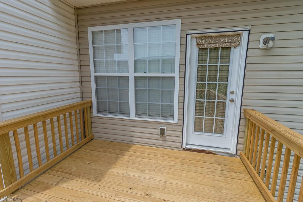 3934 Tarrant Trace Circle High Point, NC 27265 - Photo 14 of 21