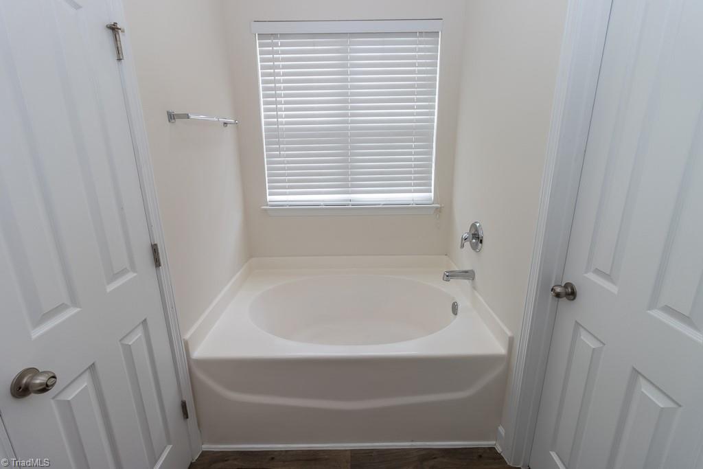 3934 Tarrant Trace Circle High Point, NC 27265 - Photo 20 of 21