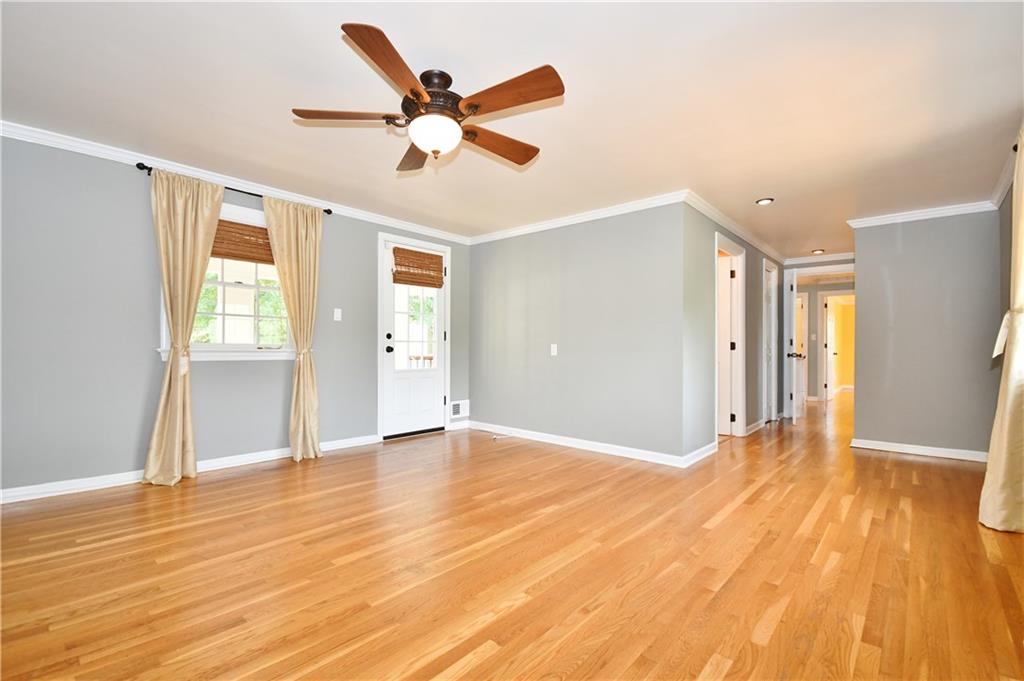 917 Old Hickory Road Pittsburgh, PA 15243 - Photo 12 of 25 Gallery Image 12