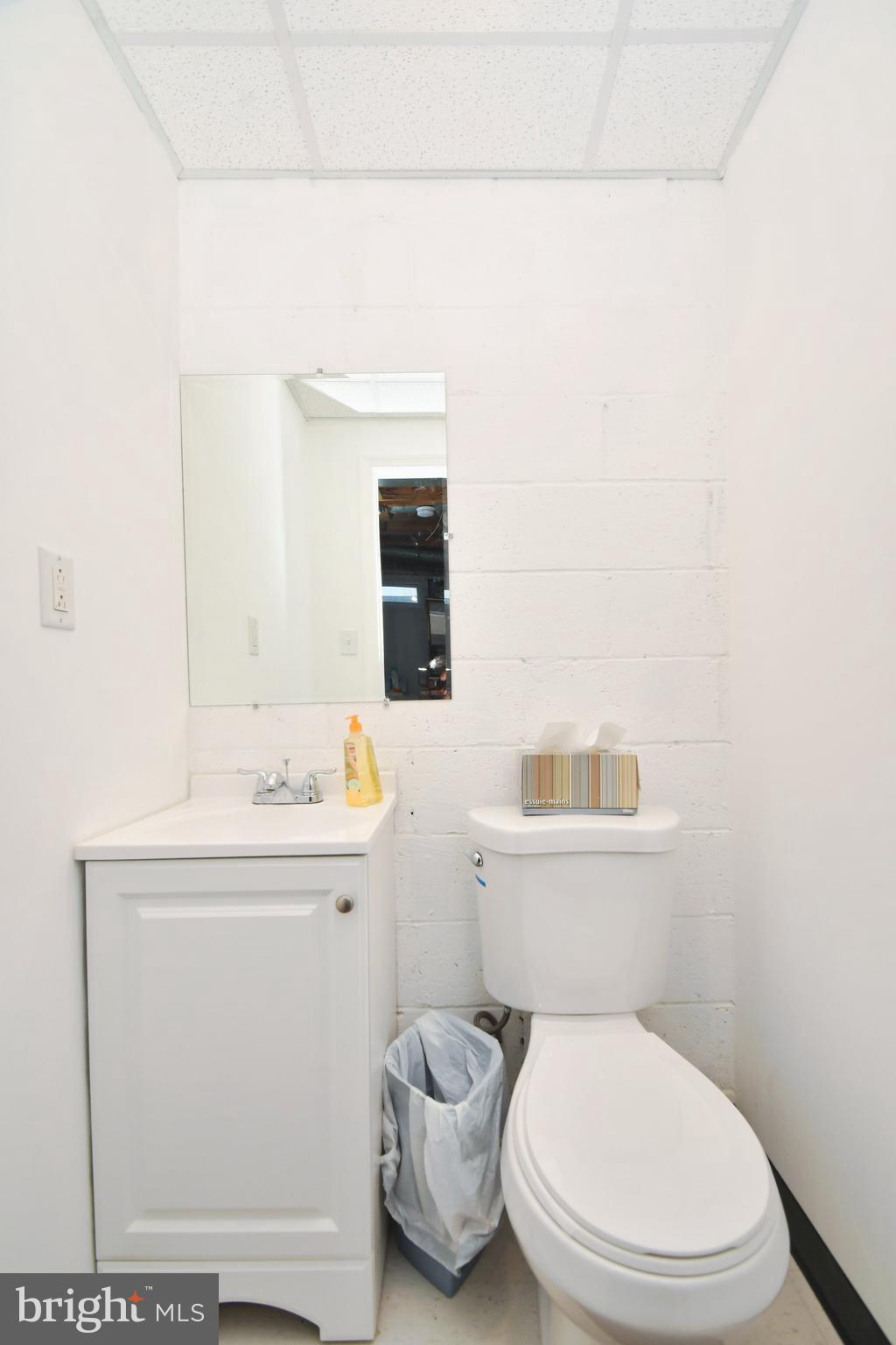 8212 North Boundary Road Baltimore, MD 21222 - Photo 23 of 30