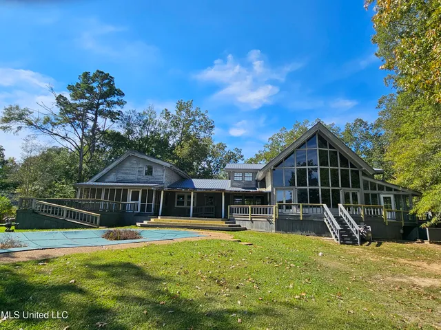 $395,000 | 4352 Pine Lake Drive, Terry, MS 39170