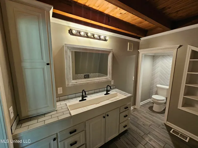 $395,000 | 4352 Pine Lake Drive, Terry, MS 39170