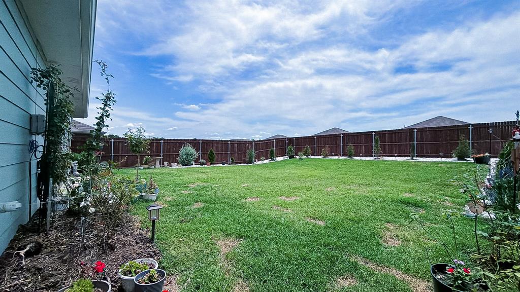702 Sunlight Loop Princeton, TX 75407 - Photo 32 of 32