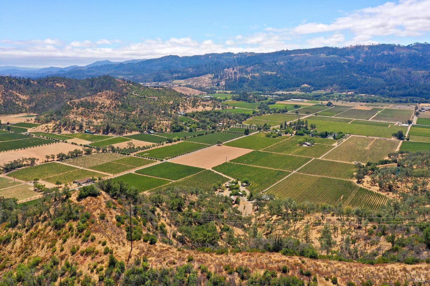 2334 Pickett Road Calistoga, CA 94515 - Photo 18 of 27 Gallery Image 18