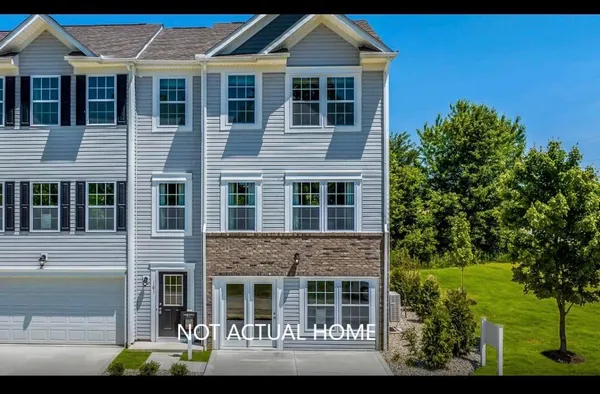 $285,810 | 124 Sitka Willow Drive, Etna, OH 43068