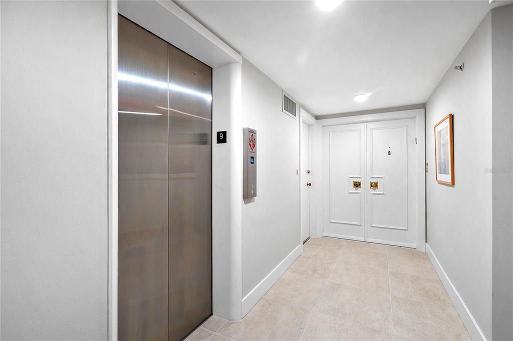 601 Longboat Club Road, Unit 902S Longboat Key, FL 34228 - Photo 27 of 65