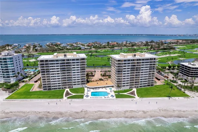 $9,000 | 601 Longboat Club Road, Unit 902S, Longboat Key, FL 34228