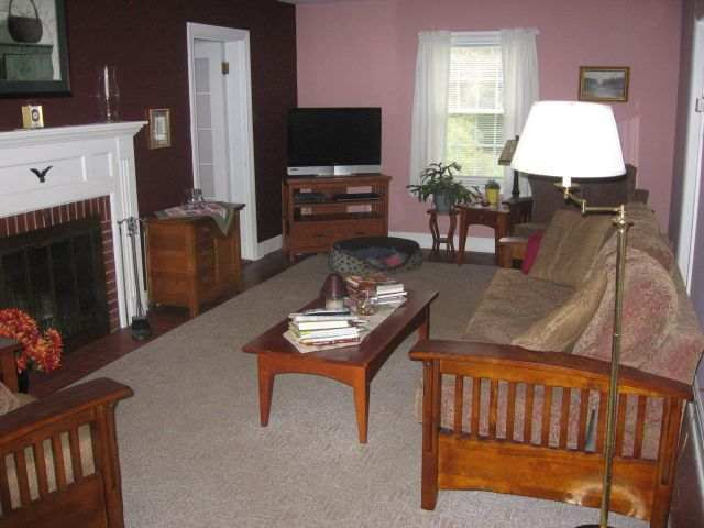 11 Miles Standish Road Rotterdam, NY 12306 - Photo 2 of 4 Photo 2