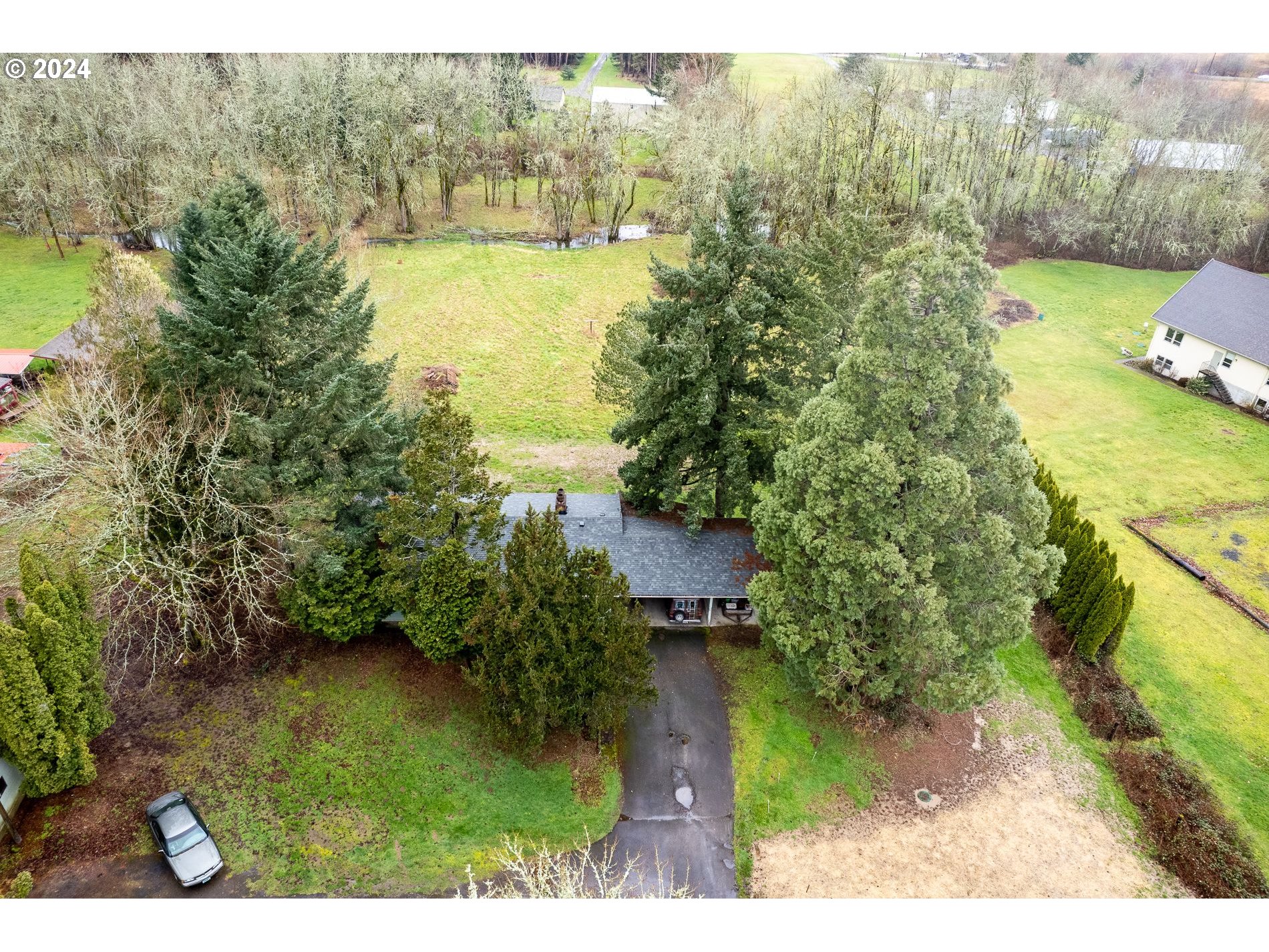 17638 Southeast Foster Road Gresham, OR 97080 - Photo 4 of 38 a view of outdoor space and yard