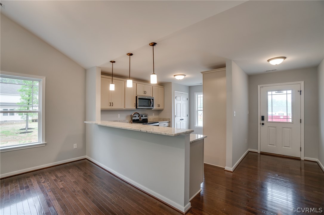 1467 Nelsons Bridge Road Hanover, VA 23069 - Photo 5 of 30 Gallery Image 5