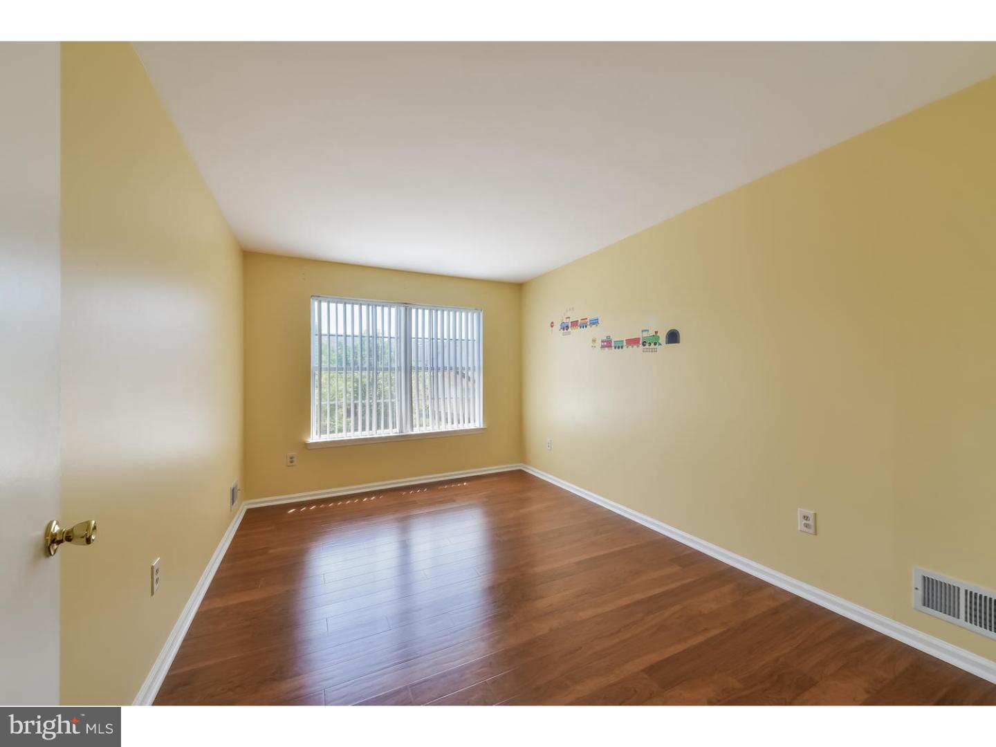18 Springfield Road North Brunswick, NJ 08902 - Photo 12 of 20 Bedroom 2