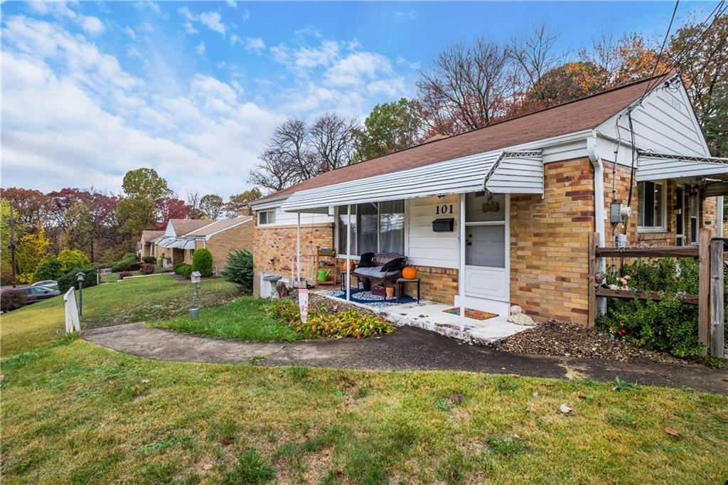 101 Ridgeside Road Pittsburgh, PA 15237 - Photo 3 of 25