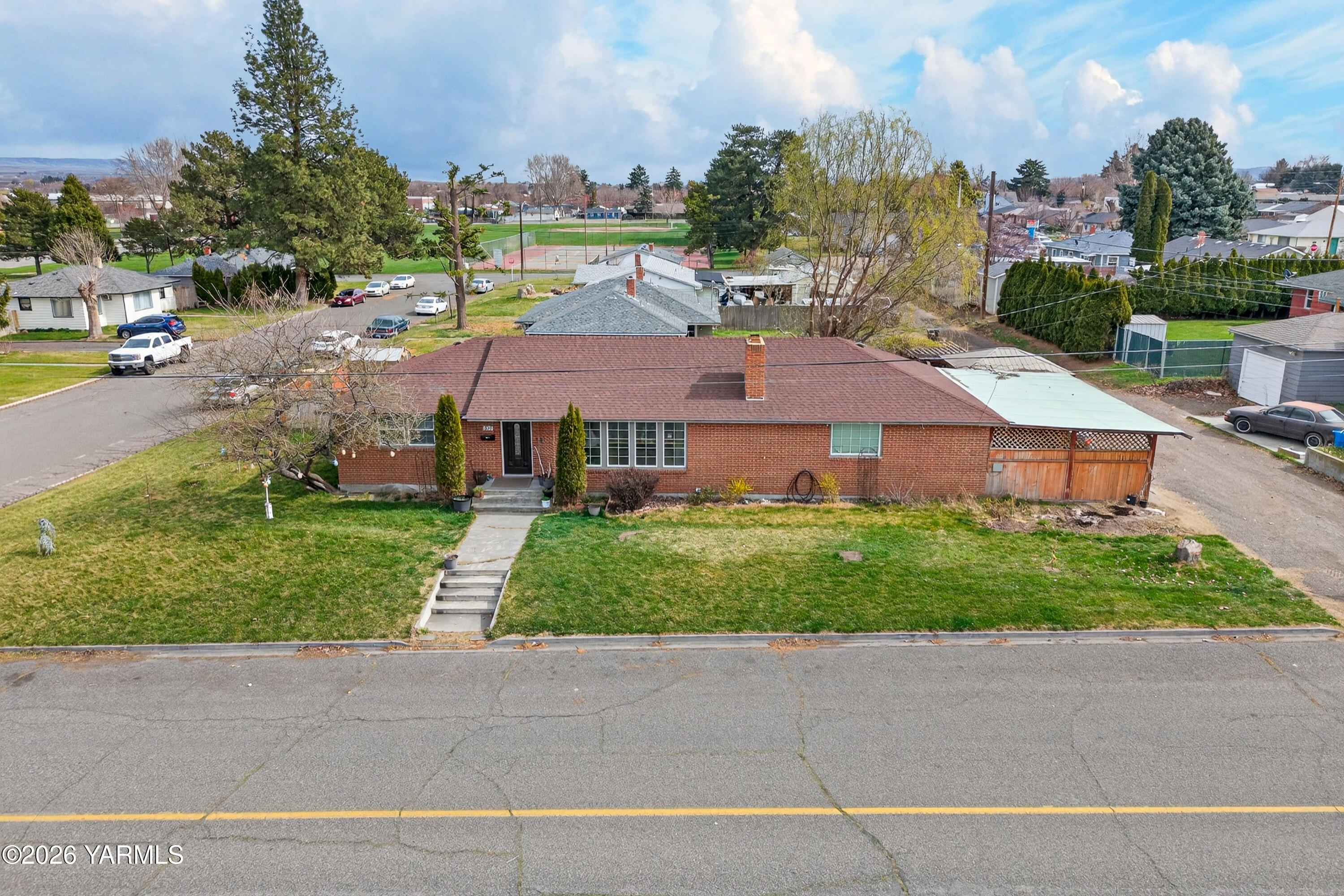 217 Velma Street Grandview, WA 98930 - Photo 3 of 46 DJI_20260315131620_0849_D