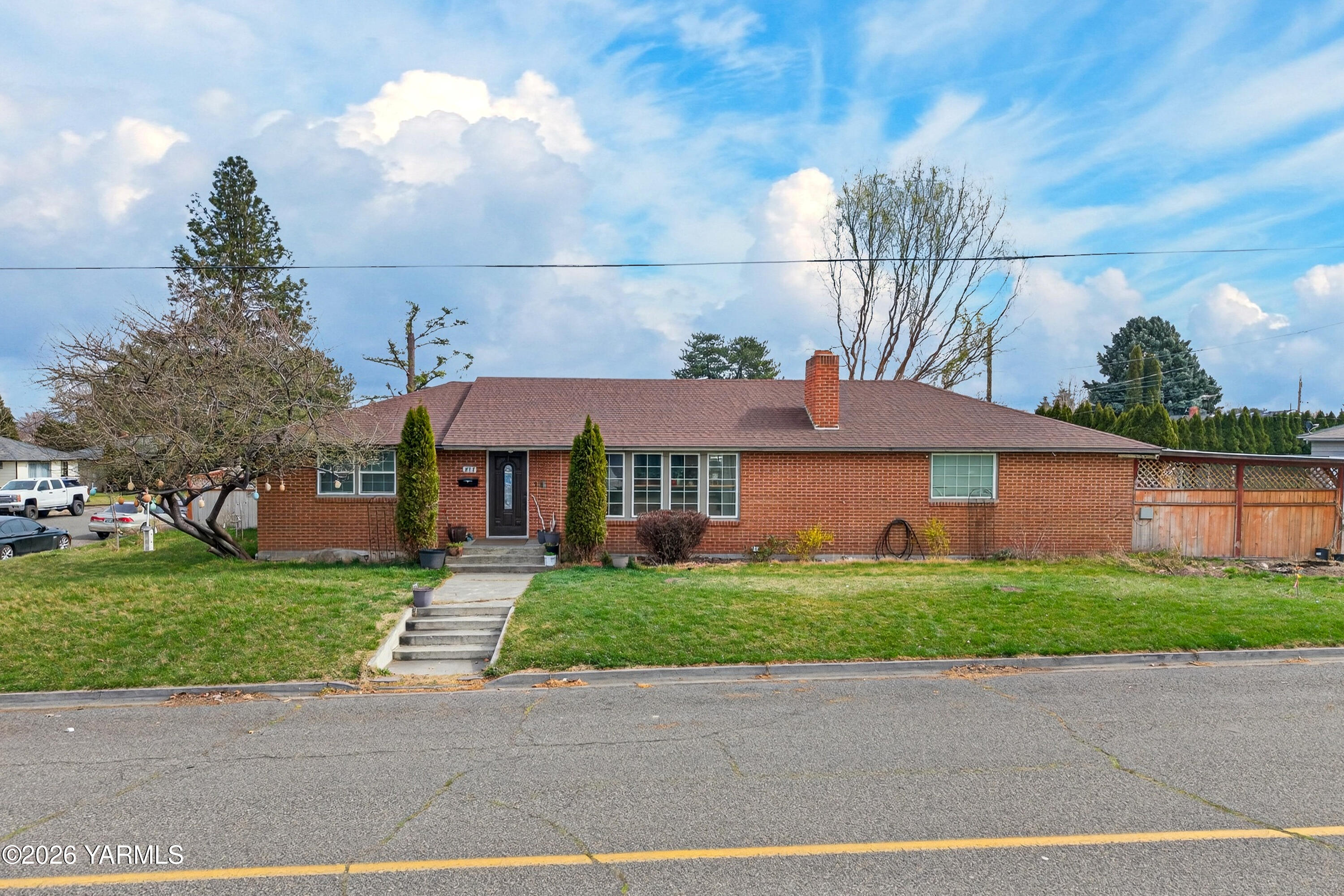 217 Velma Street Grandview, WA 98930 - Photo 40 of 46 DJI_20260315131211_0808_D