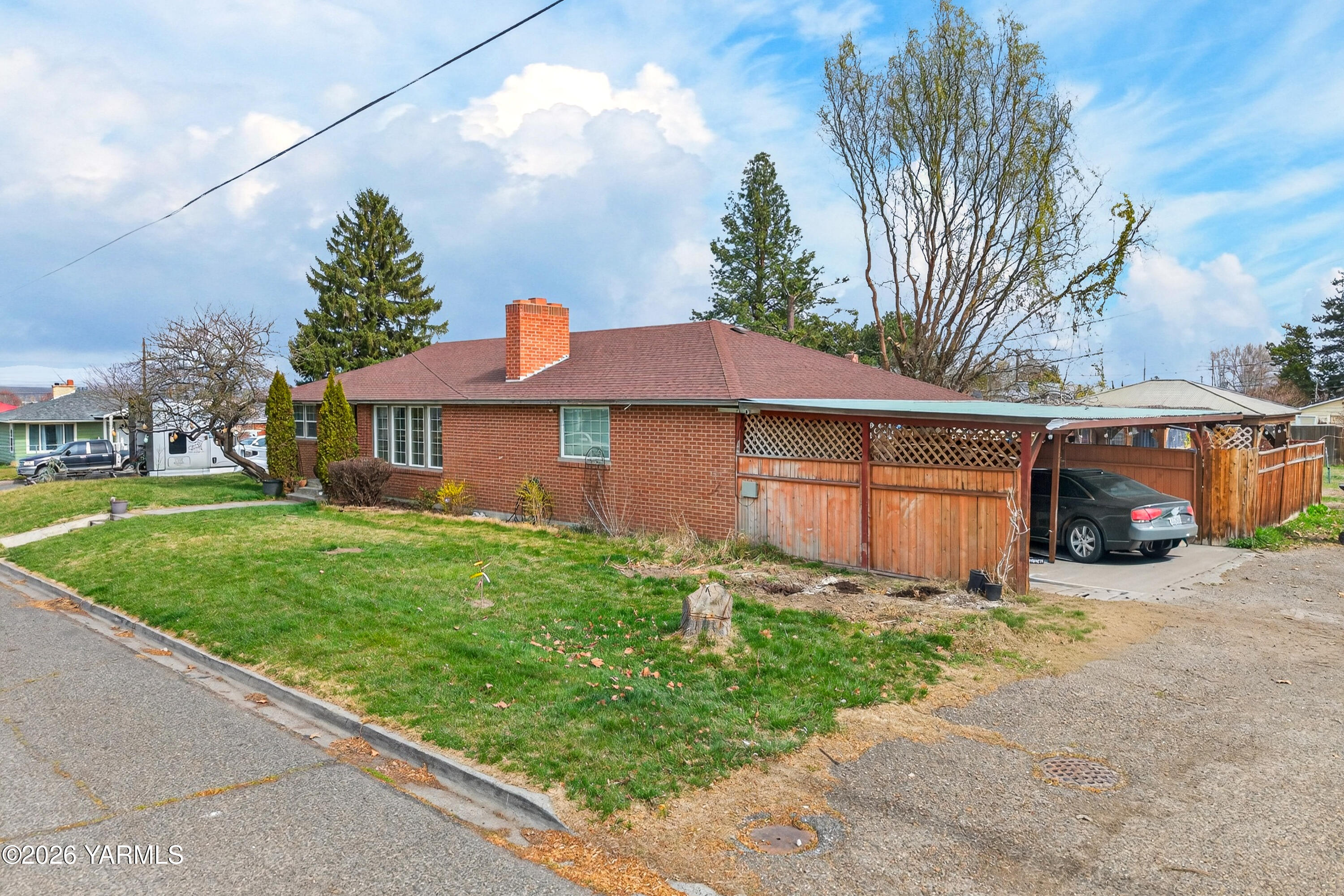 217 Velma Street Grandview, WA 98930 - Photo 41 of 46 DJI_20260315131251_0813_D