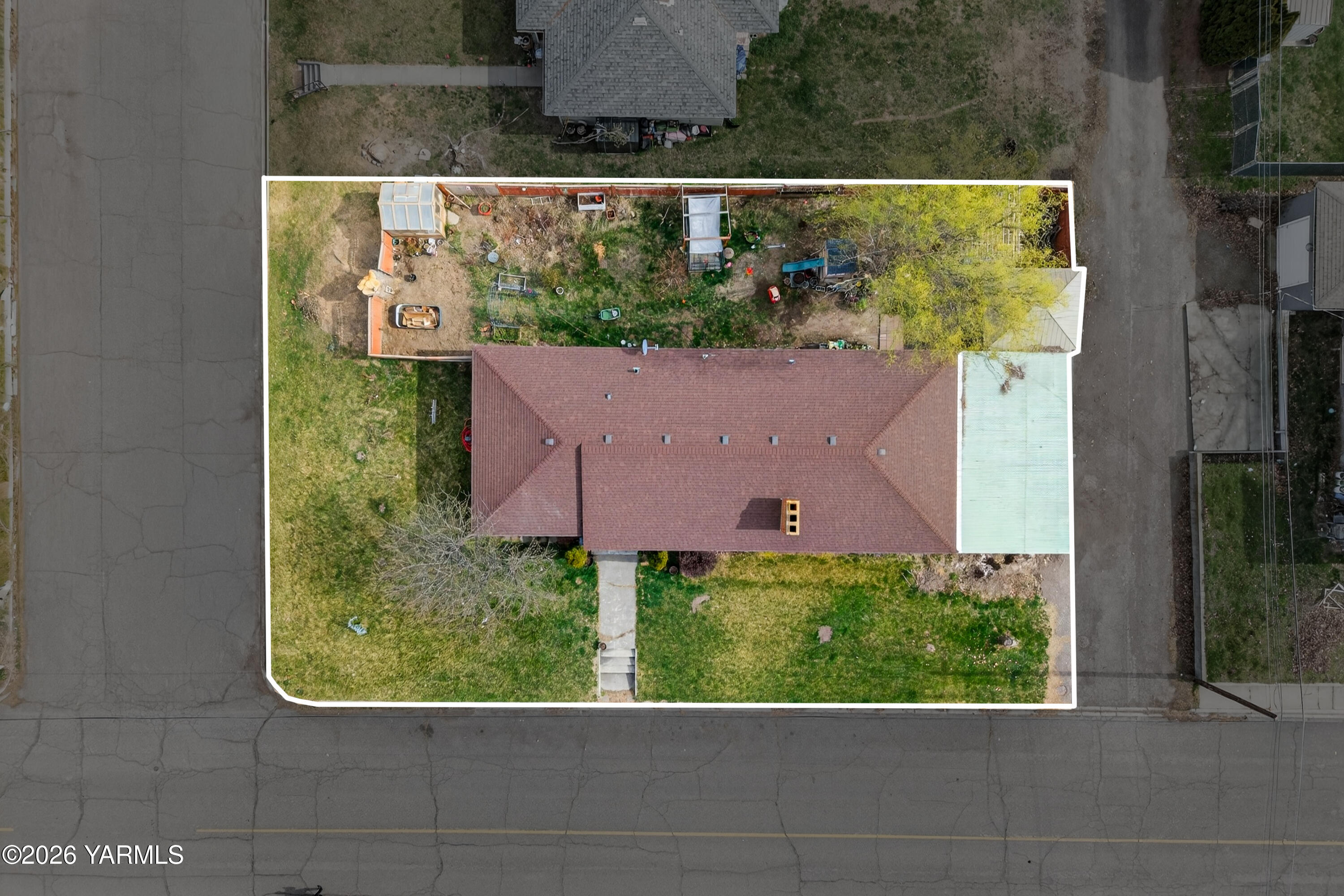 217 Velma Street Grandview, WA 98930 - Photo 44 of 46 DJI_20260315131457_0838_D-Edit