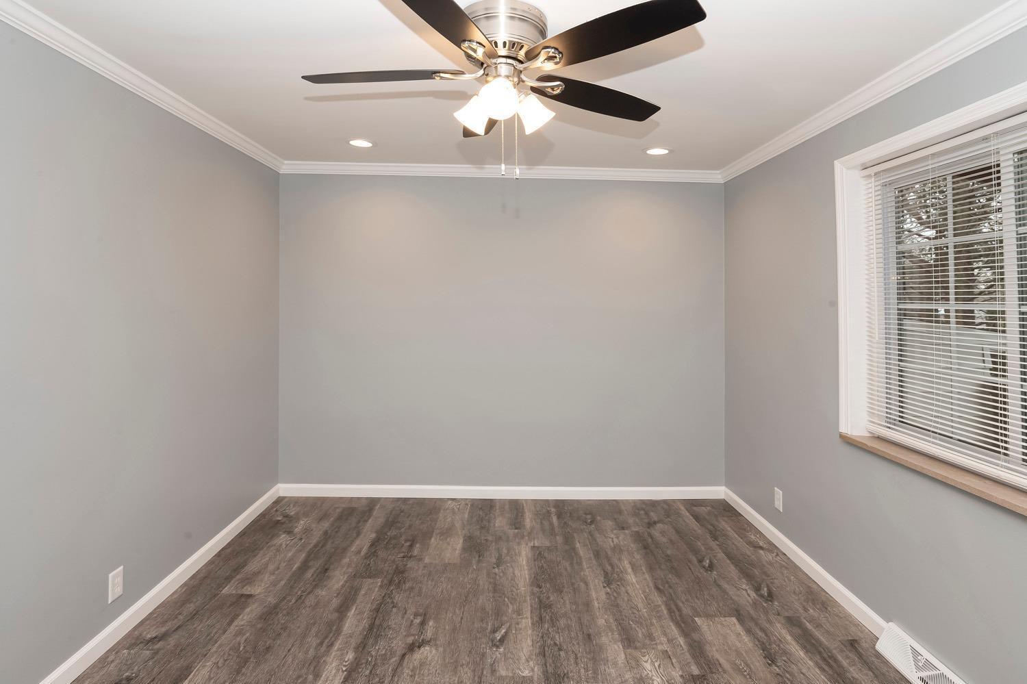 1728 Adams Road Cincinnati, OH 45231 - Photo 25 of 49 Gallery Image 25