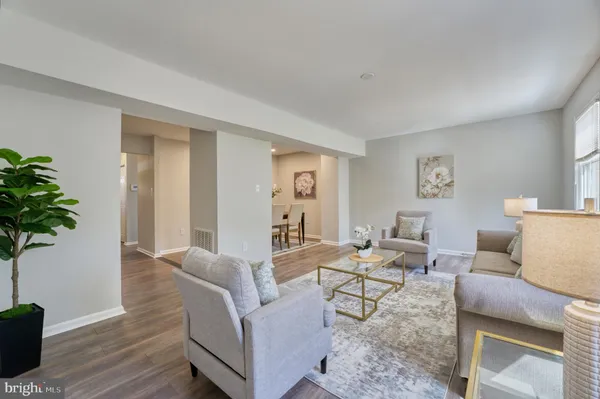 $434,900 | 12488 Skipper Circle, Woodbridge, VA 22192