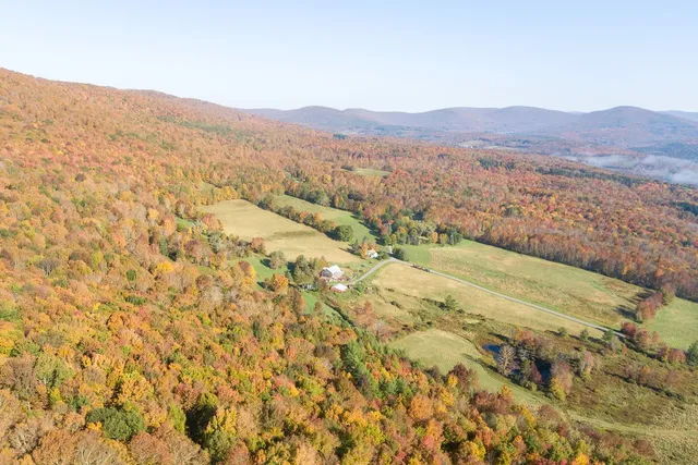 $1,800,000 | 77 Carroll Hinkley Road, Roxbury, NY 12474