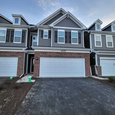 $3,200 | 2227 Horseshoe Circle, Unit 2227, Naperville, IL 60564