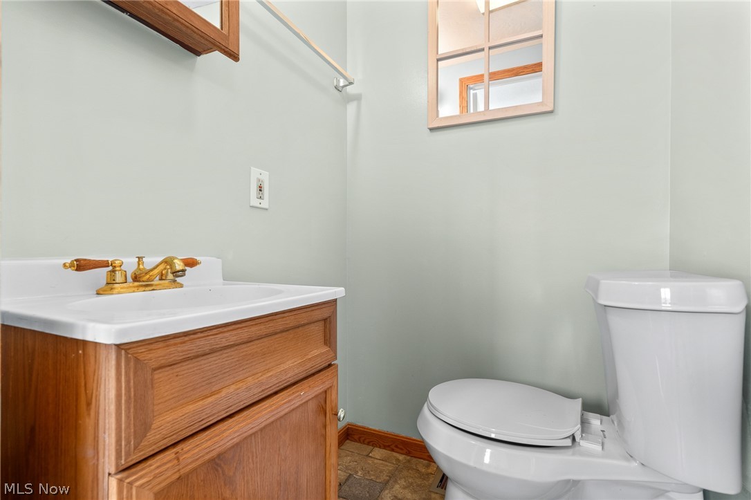 2607 Berry Road Akron, OH 44320 - Photo 20 of 31 Gallery Image 20