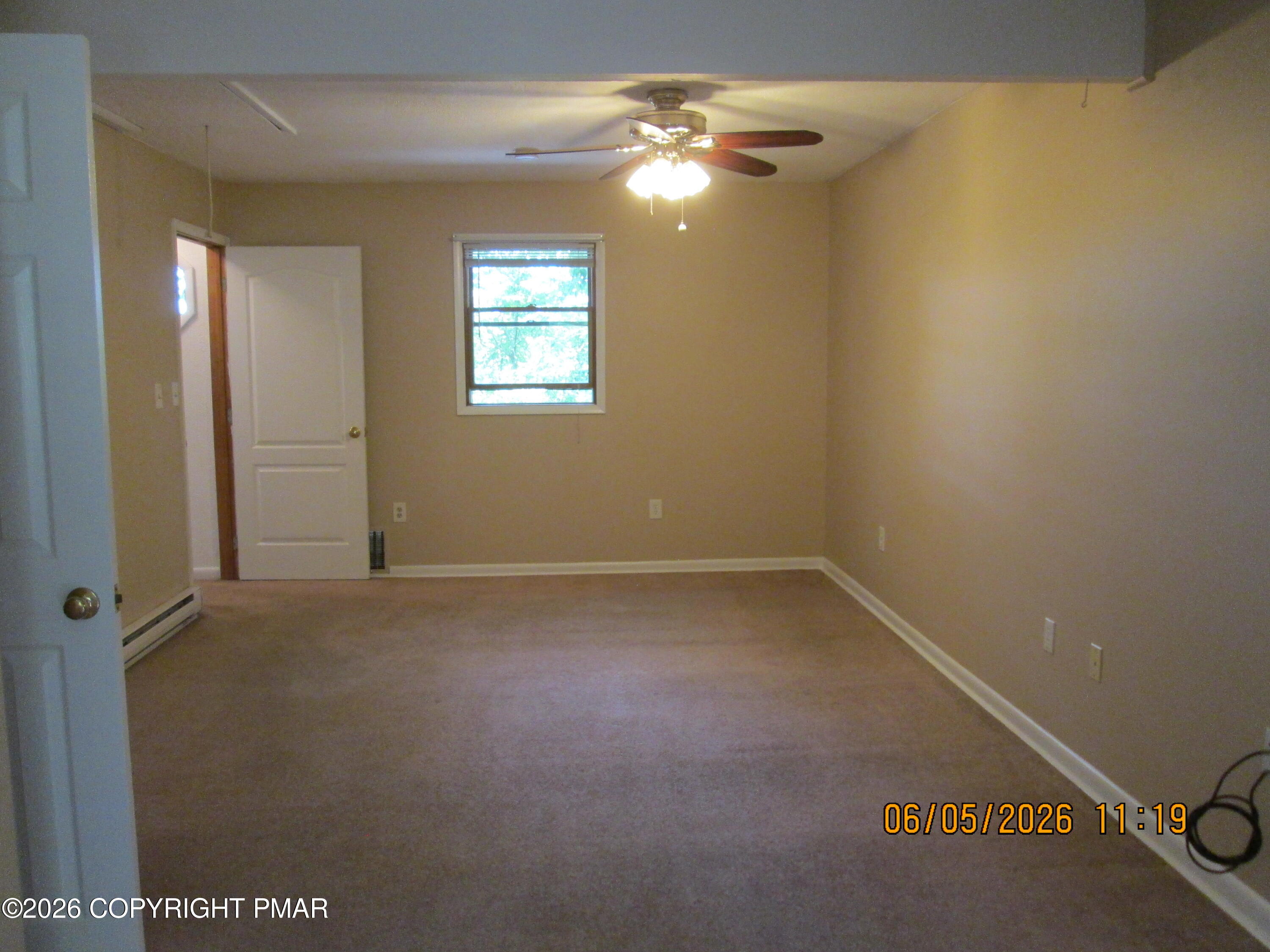 2257 Pine Lane Bushkill, PA 18324 - Photo 8 of 16 IMG_0308