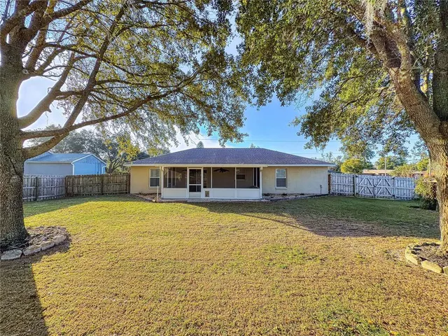 $332,900 | 24 Monroe Avenue, DeBary, FL 32713