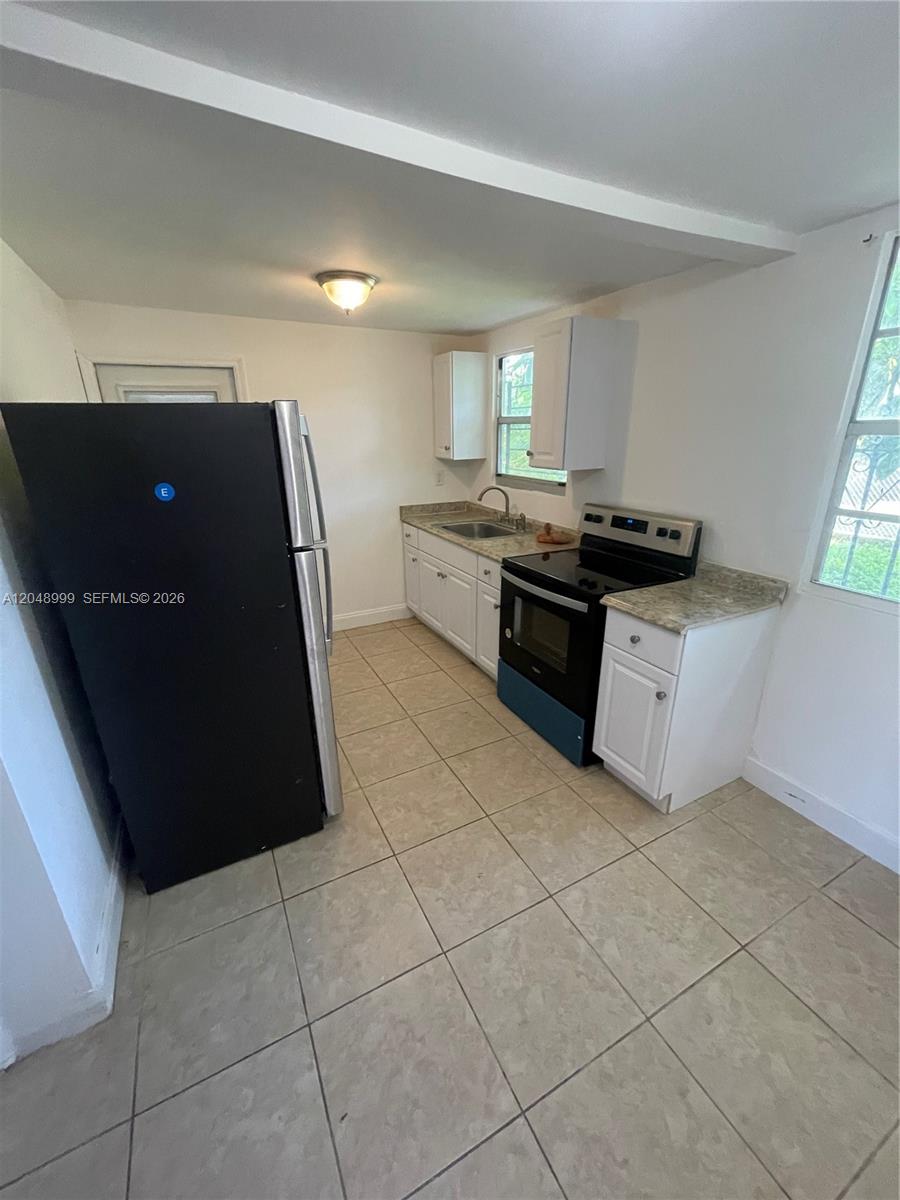 453 Southwest 19th Road Miami, FL 33129 - Photo 1 of 6