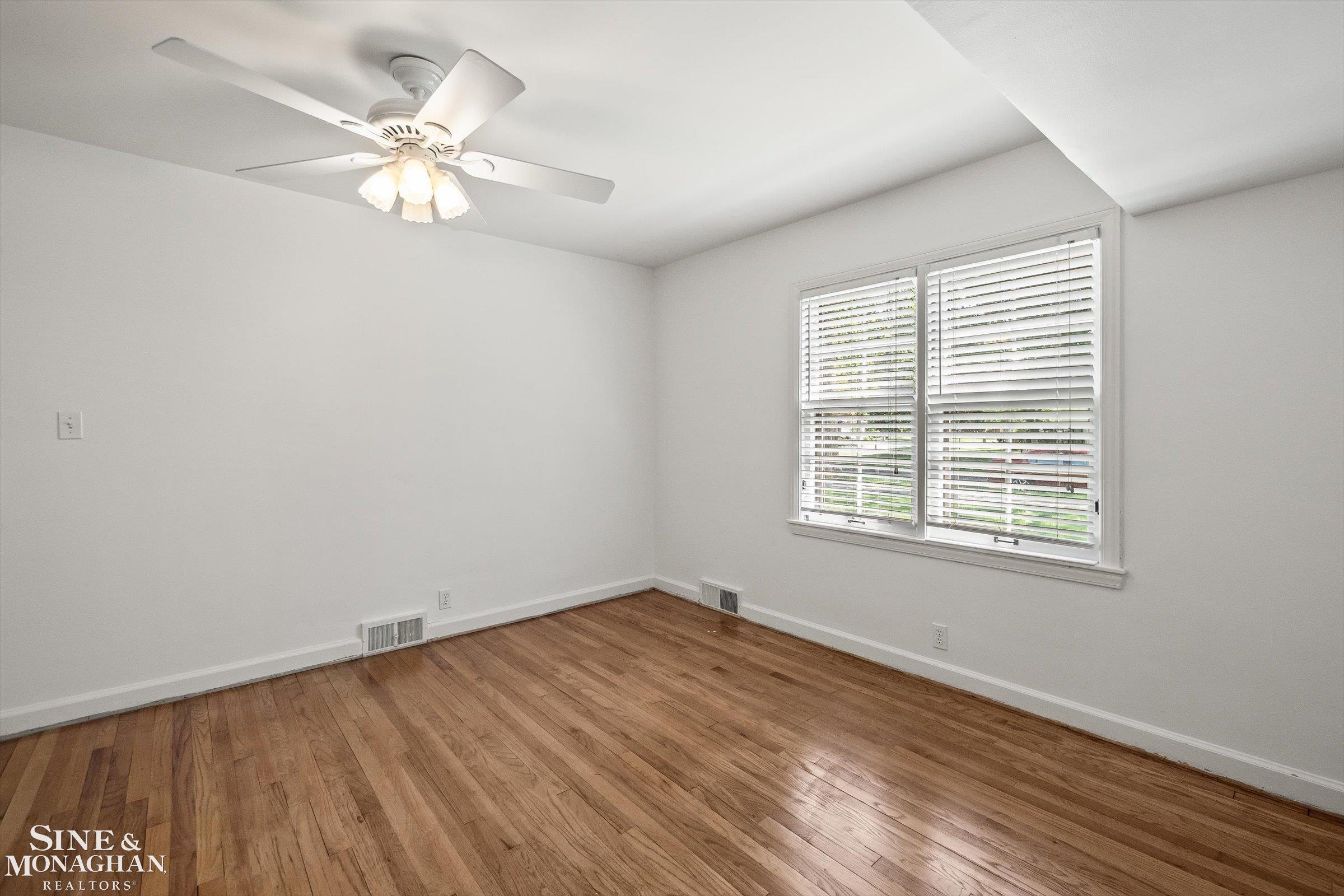 1023 Harvard Road Grosse Pointe, MI 48230 - Photo 27 of 49