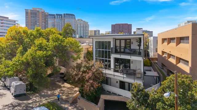 $8,900 | 3731 Gilbert Avenue, Unit 3, Dallas, TX 75219