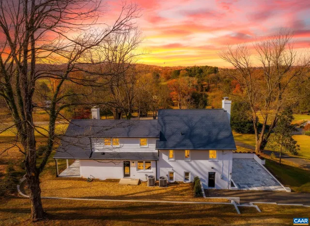 $2,400,000 | 49 Canterbury Road, Charlottesville, VA 22903