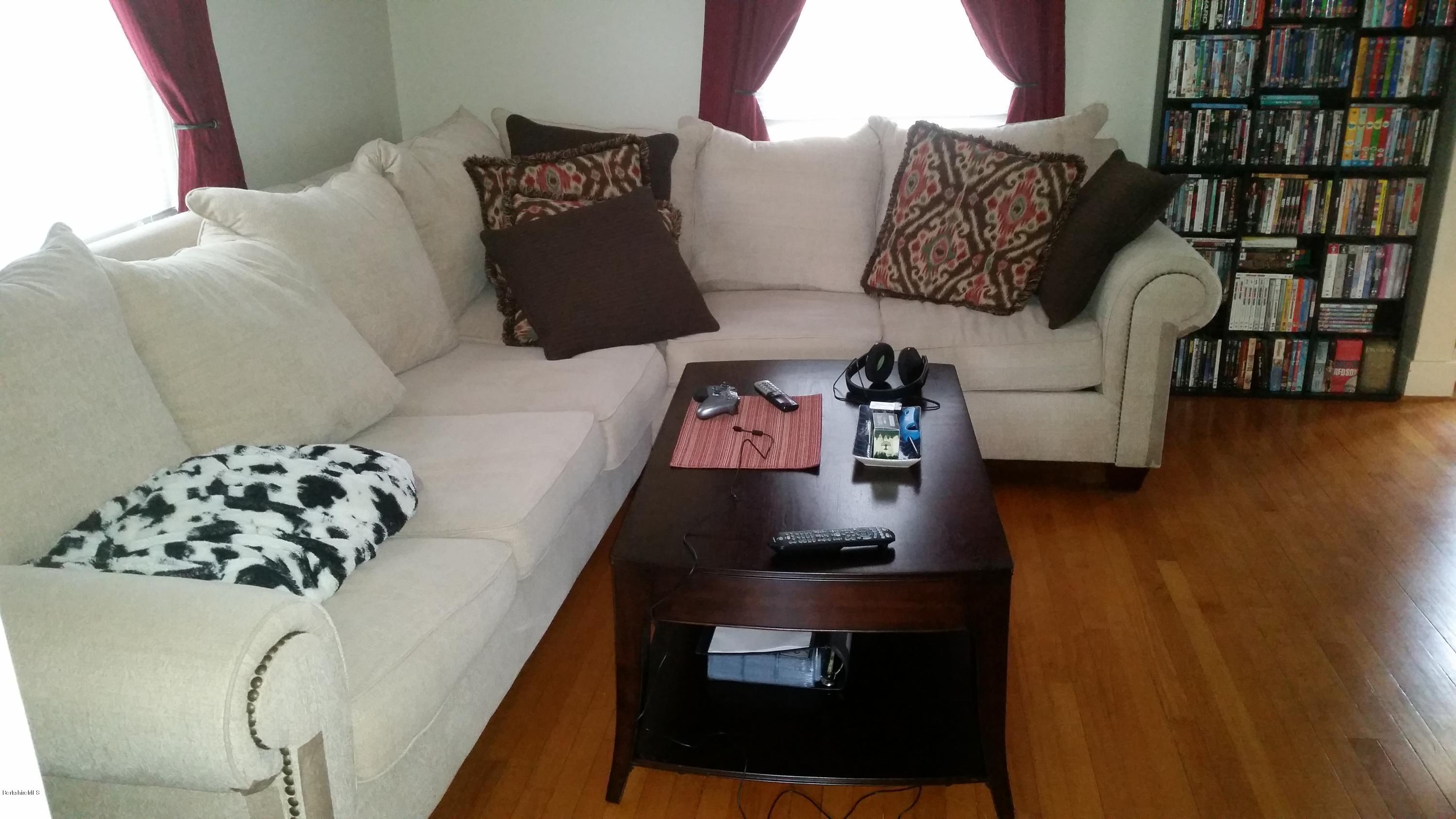 50 Valentine Road Pittsfield, MA 01201 - Photo 11 of 18 Playroom