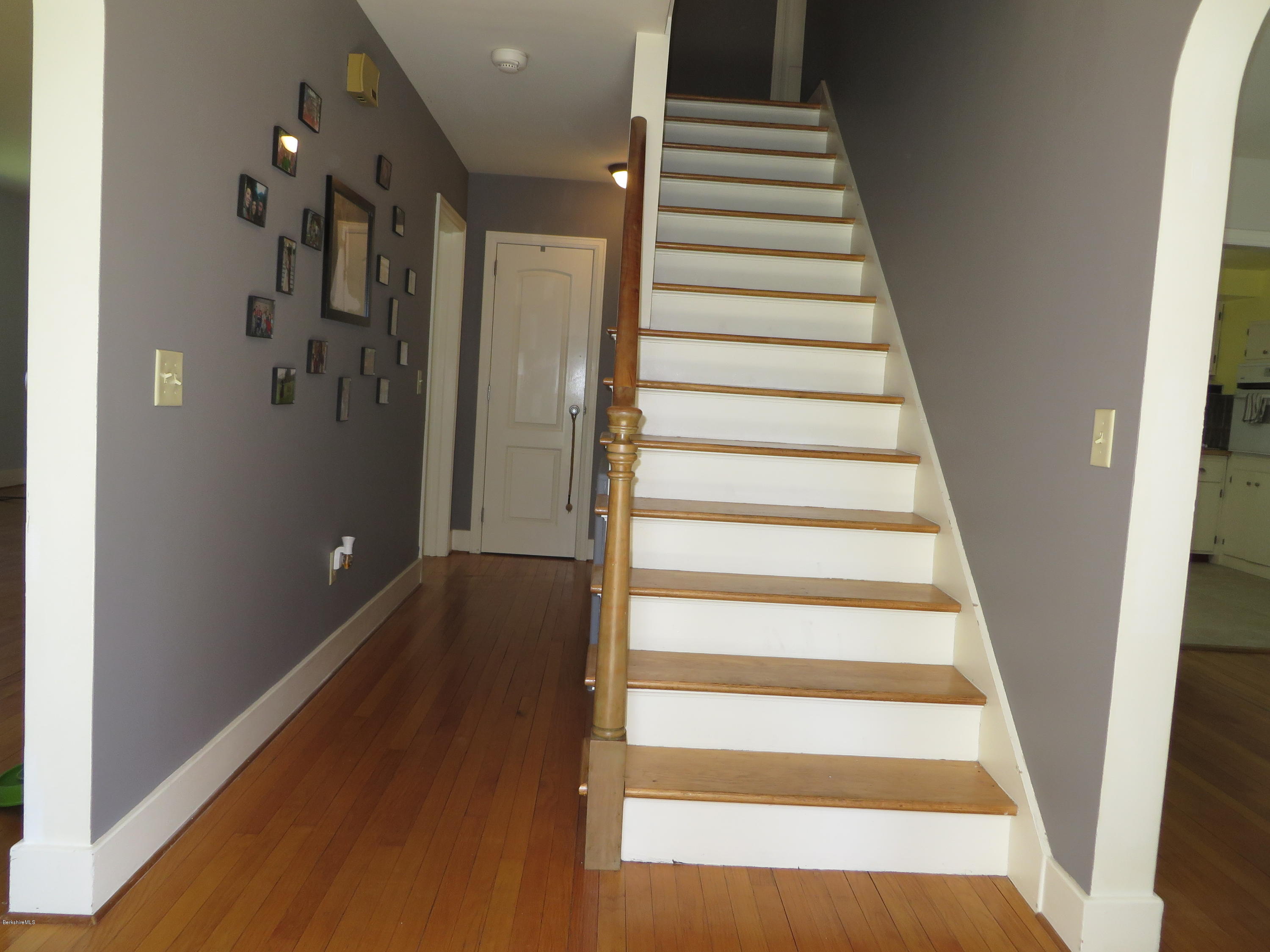 50 Valentine Road Pittsfield, MA 01201 - Photo 4 of 18 Staircase