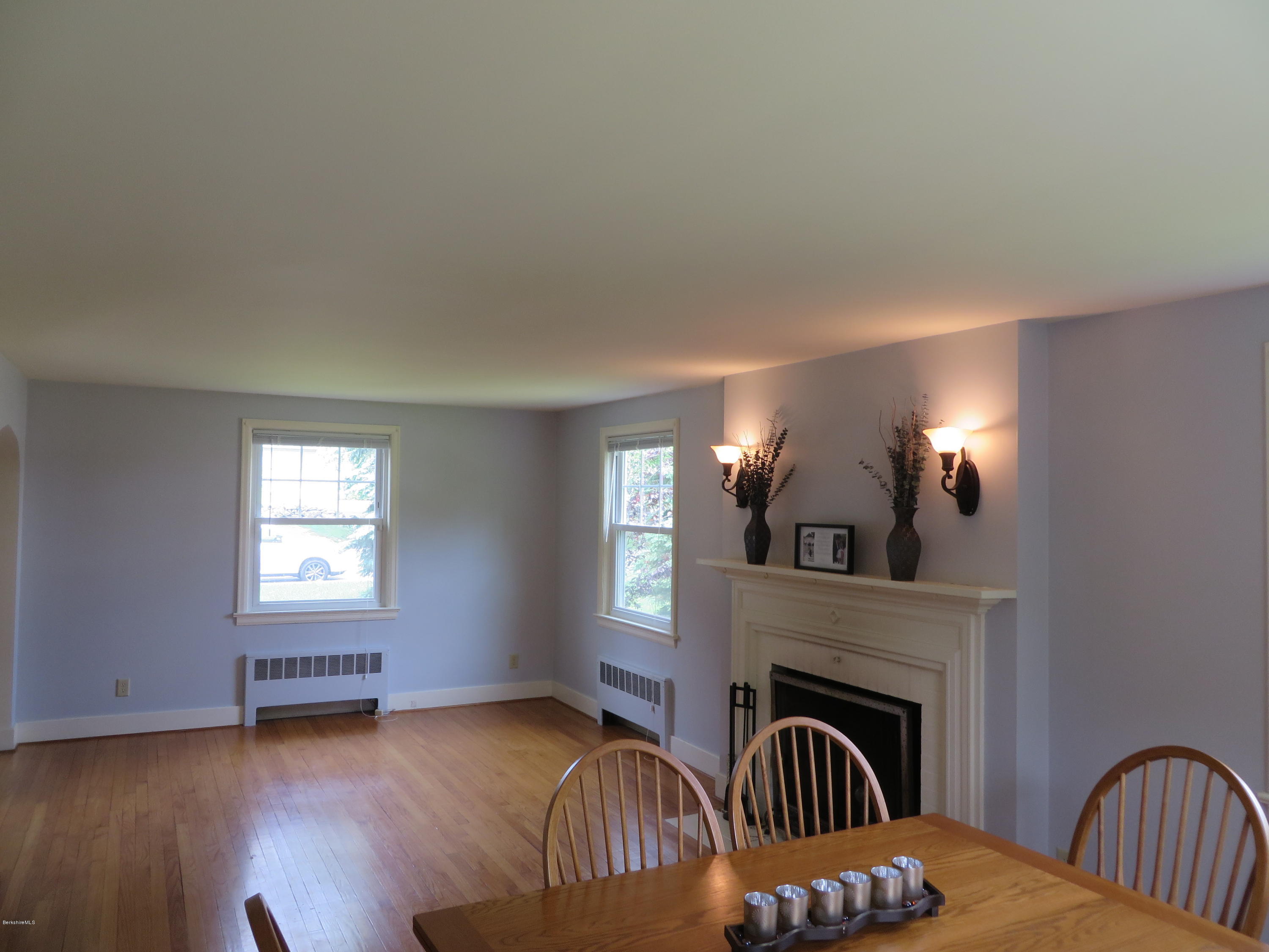 50 Valentine Road Pittsfield, MA 01201 - Photo 5 of 18 Living Room