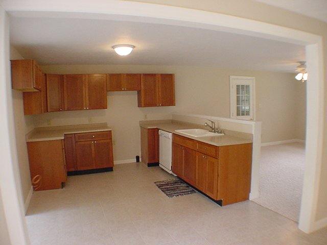 307 Timberlan Road Germantown Hills, IL 61548 - Photo 3 of 9 Gallery Image 3