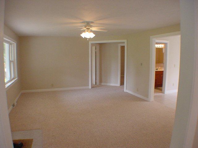 307 Timberlan Road Germantown Hills, IL 61548 - Photo 5 of 9 Gallery Image 5