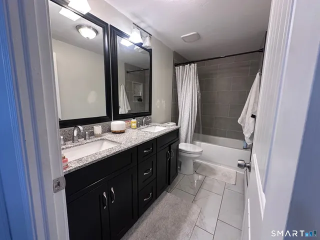 $284,925 | 144 Churchill Drive, Unit 144, Newington, CT 06111