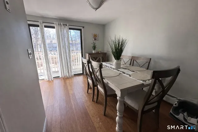 $284,925 | 144 Churchill Drive, Unit 144, Newington, CT 06111