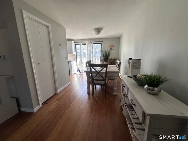 $284,925 | 144 Churchill Drive, Unit 144, Newington, CT 06111