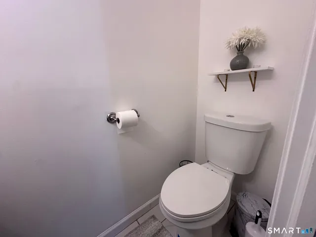 $284,925 | 144 Churchill Drive, Unit 144, Newington, CT 06111