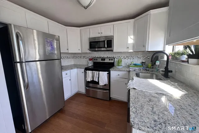 $284,925 | 144 Churchill Drive, Unit 144, Newington, CT 06111