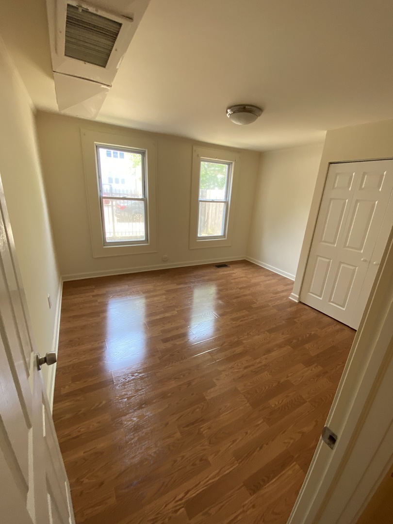 1839 South Racine Avenue Chicago, IL 60608 - Photo 14 of 26 Gallery Image 14