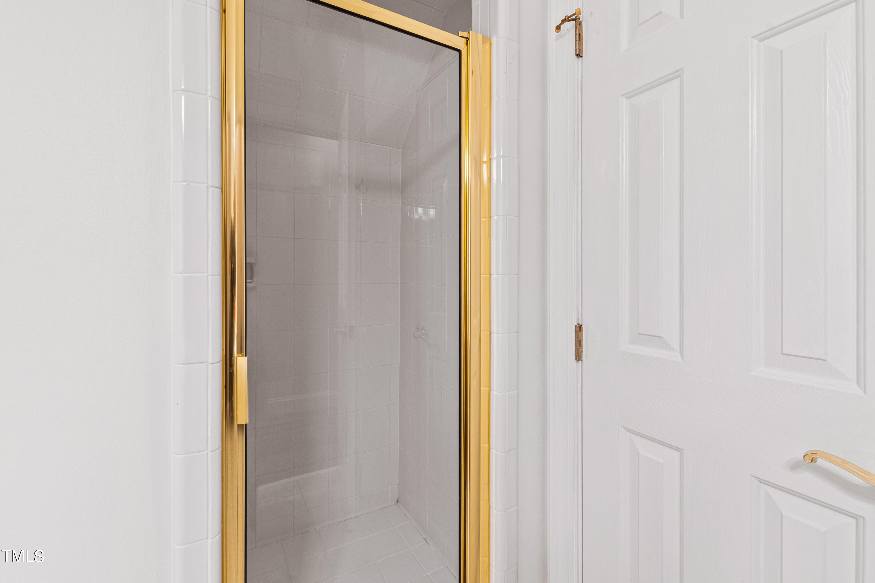 1205 Ballyhask Place Raleigh, NC 27607 - Photo 32 of 53 bathroom 3
