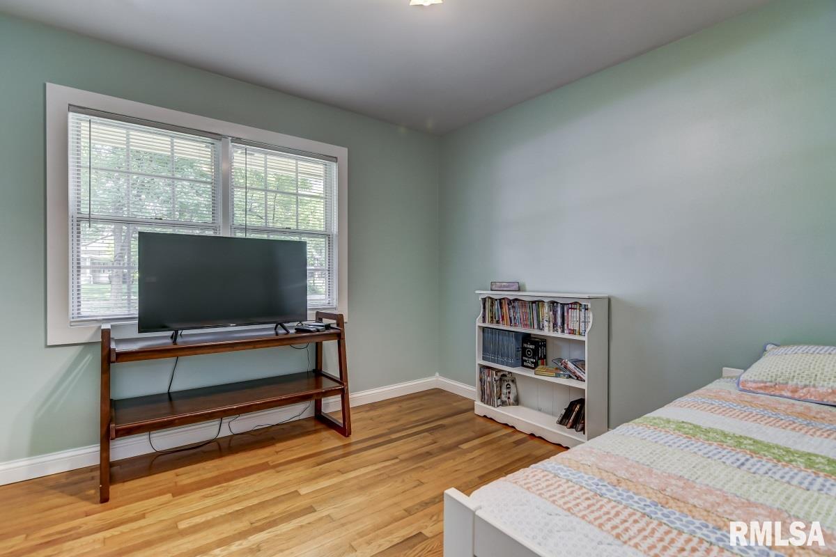 2148 Cherry Road Springfield, IL 62704 - Photo 25 of 45
