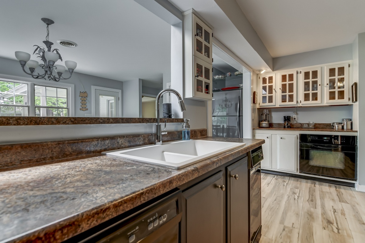 2148 Cherry Road Springfield, IL 62704 - Photo 10 of 45
