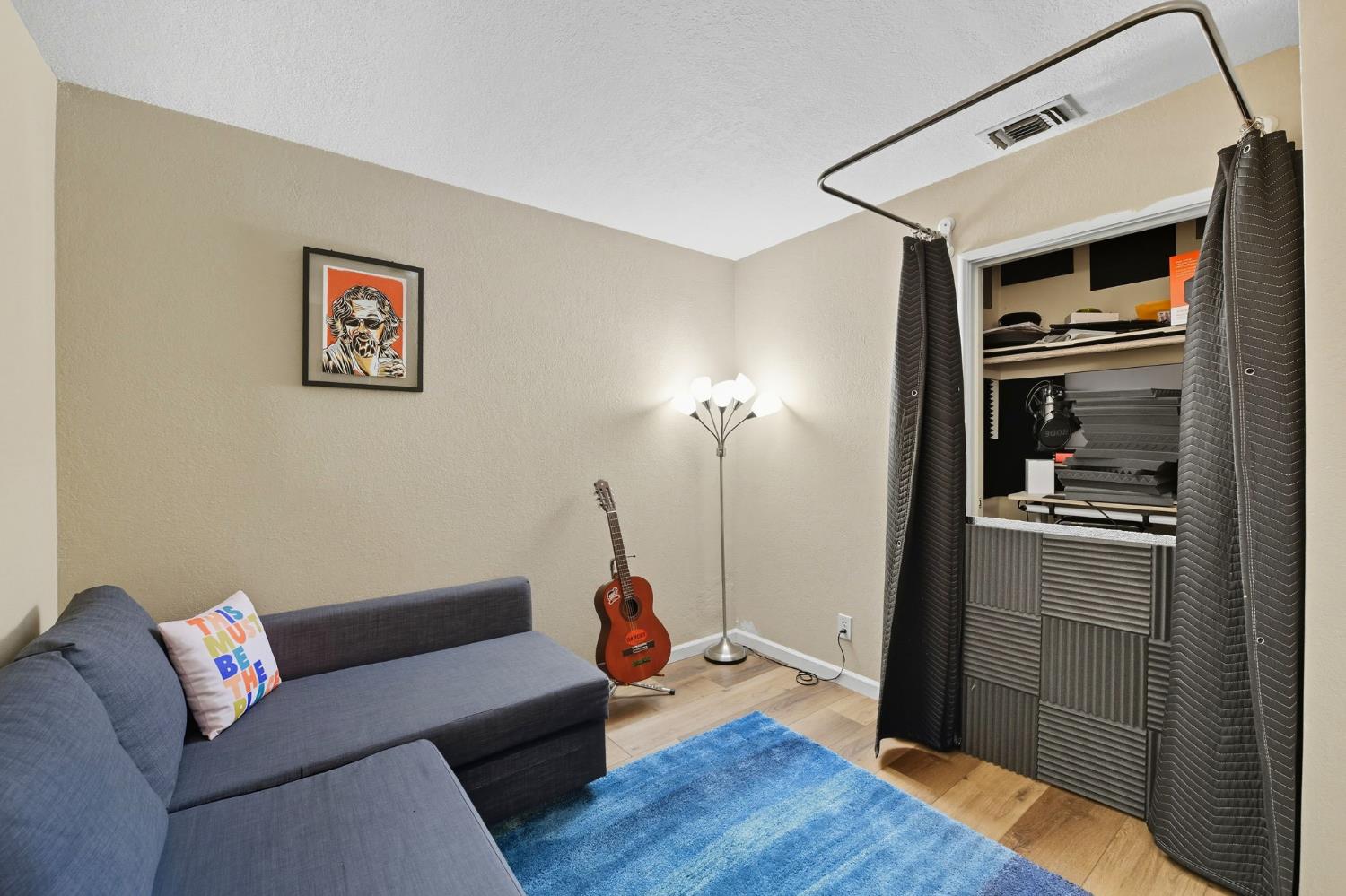 5343 Maui Way Fair Oaks, CA 95628 - Photo 22 of 40