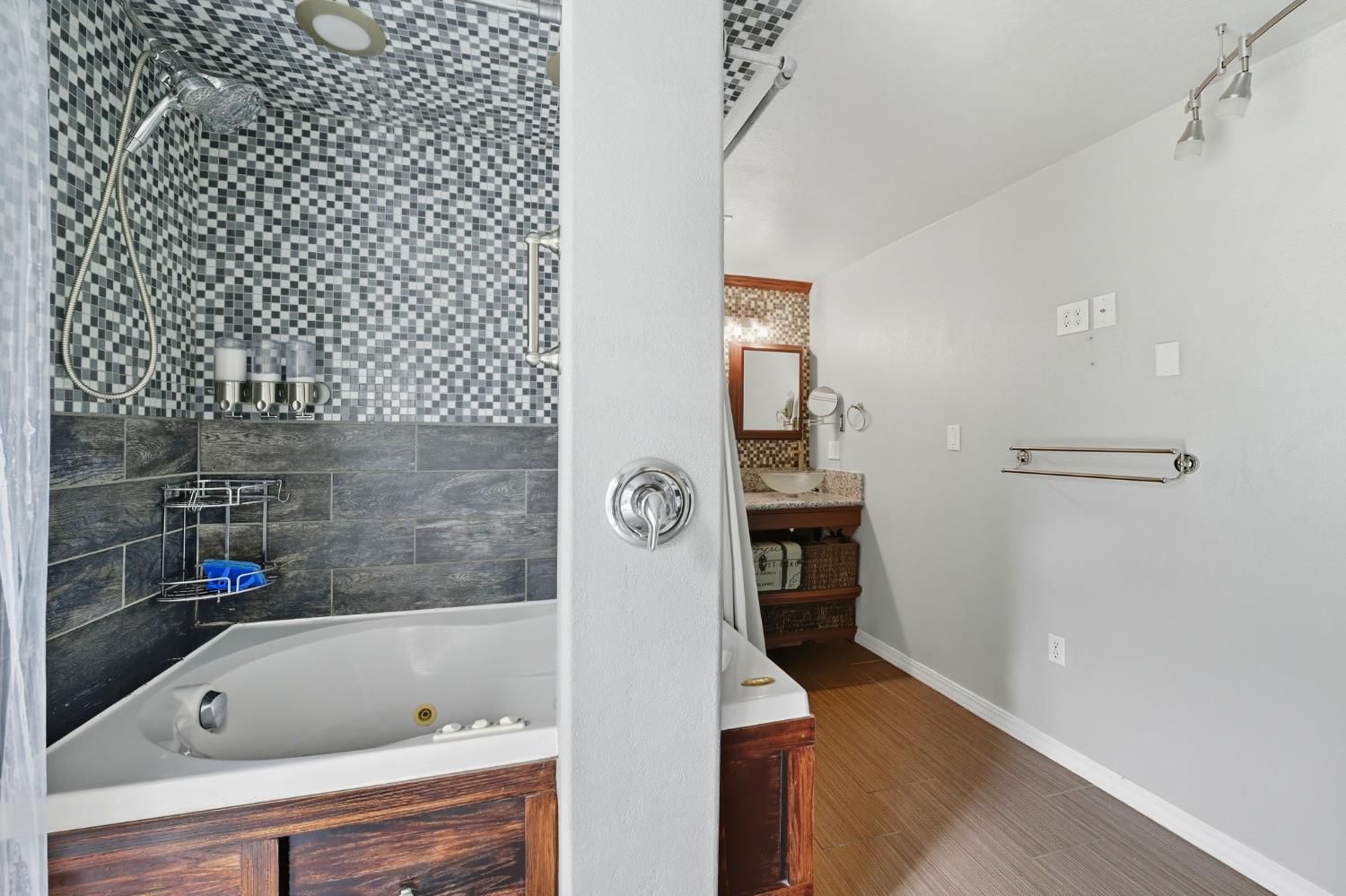 5343 Maui Way Fair Oaks, CA 95628 - Photo 31 of 40