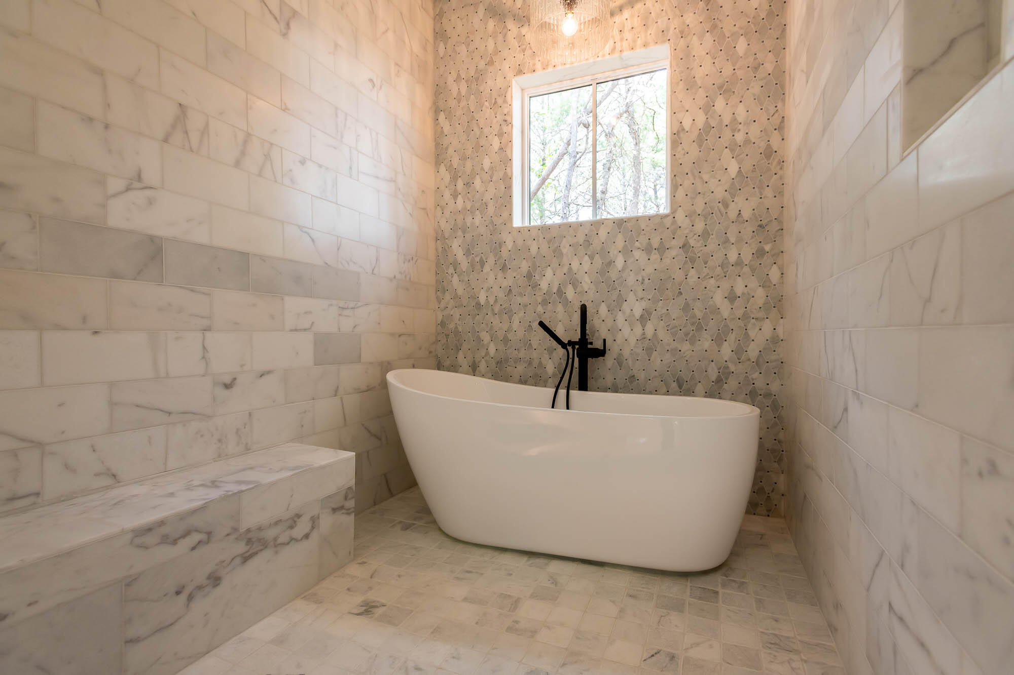 151 Grande Pointe Dr Inlet Beach Inlet Beach, FL 32461 - Photo 17 of 32 a bathroom with a bathtub